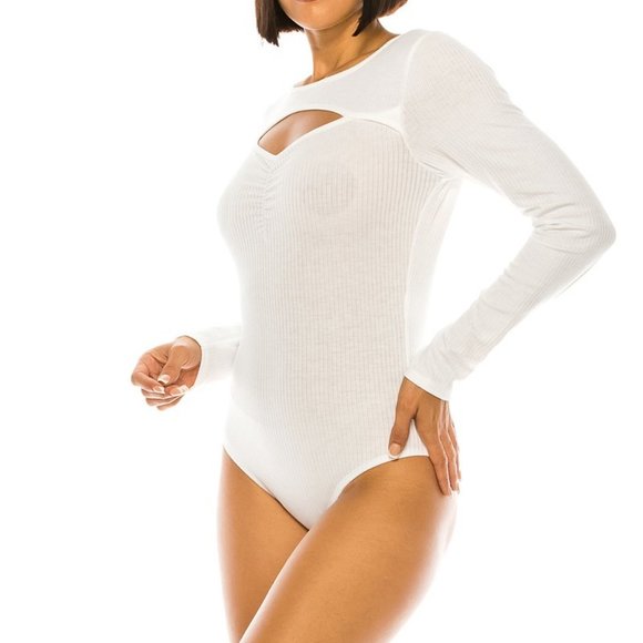 "ABYSSINIAN" ribbed knit keyhole longsleeve bodysuit in White - Picture 4 of 7